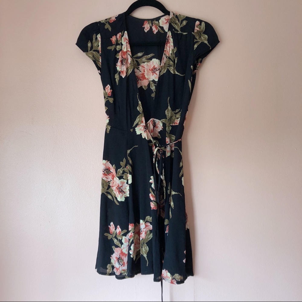 Reformation Black Floral Plunging Wrap Dress - Picture 2 of 4